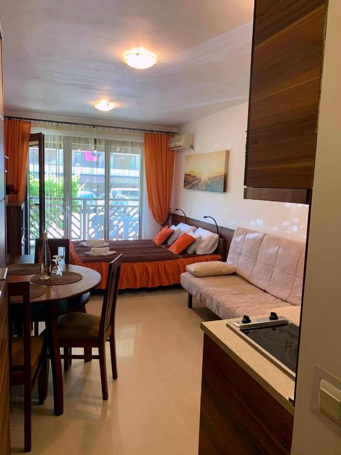 Apartament Studio De Lux Primorsko Zewnętrze zdjęcie